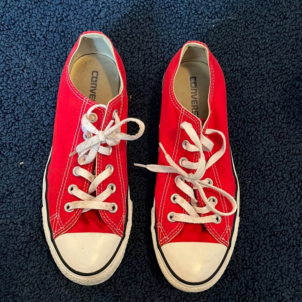 Red converse